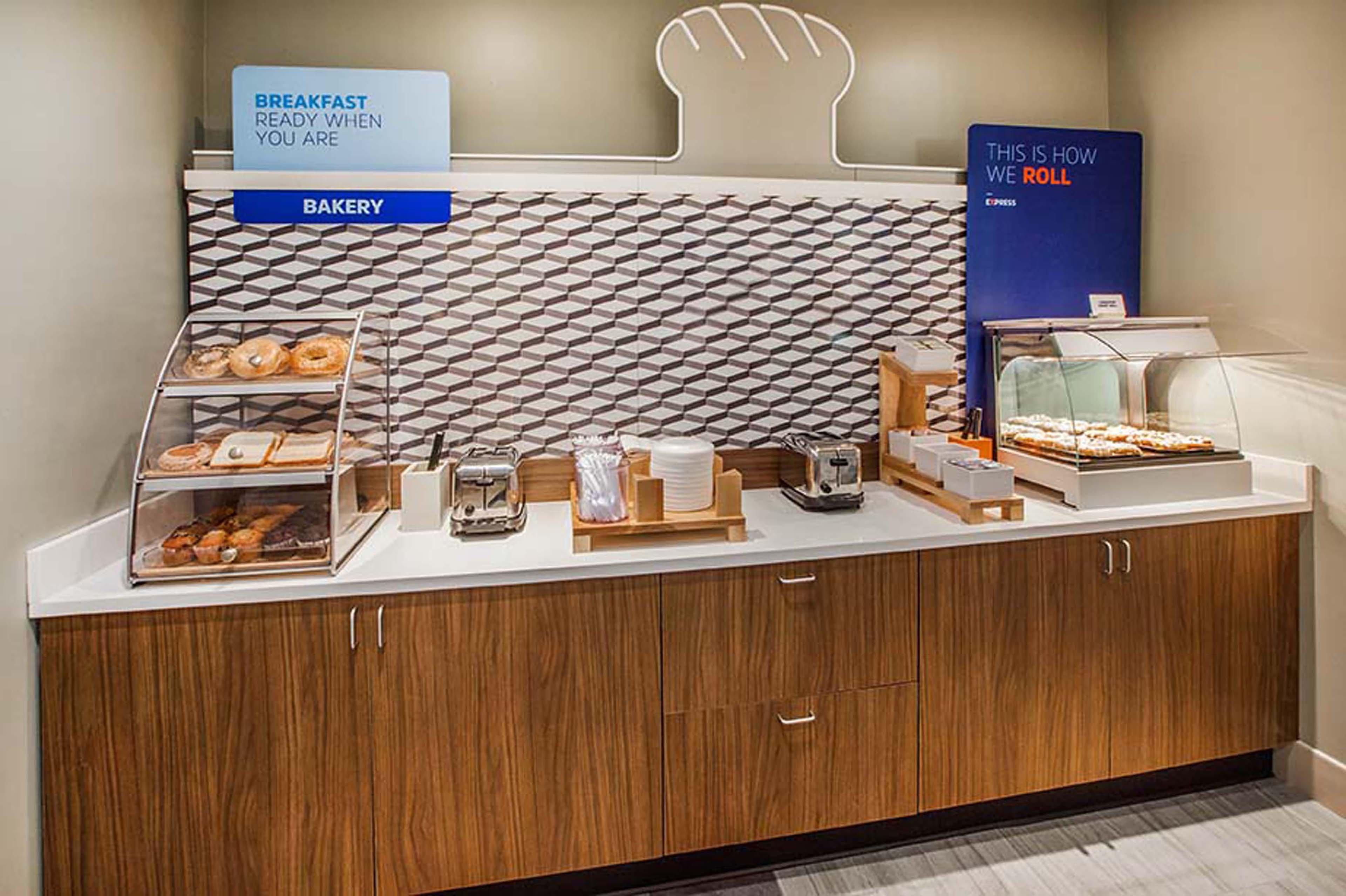 Holiday Inn Express & Suites Lacey - Olympia By Ihg Eksteriør billede