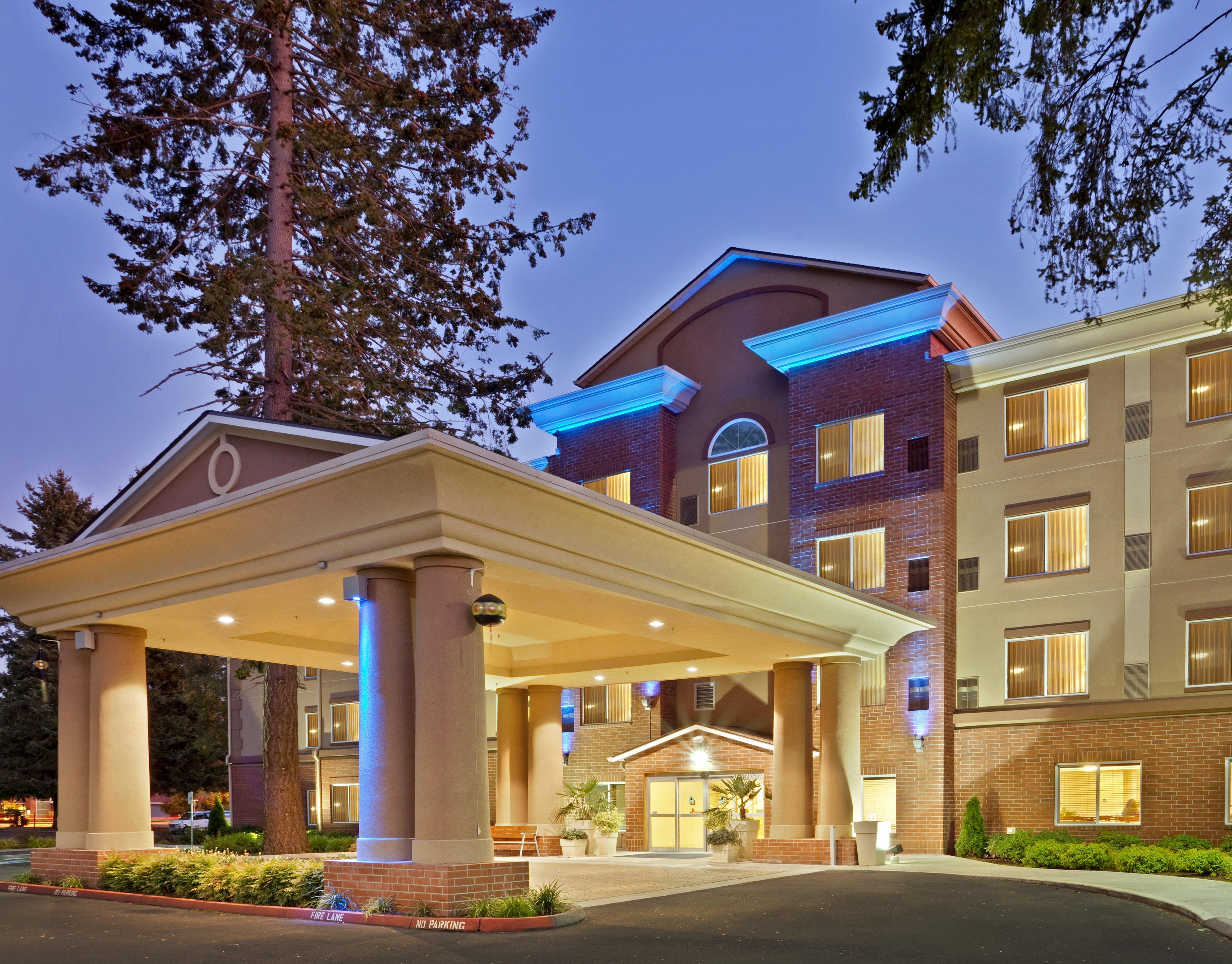 Holiday Inn Express & Suites Lacey - Olympia By Ihg Eksteriør billede