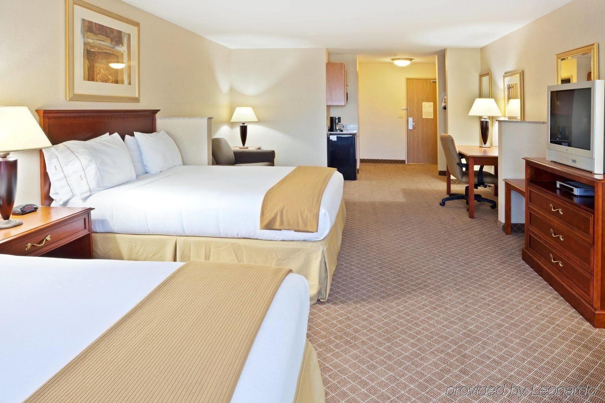 Holiday Inn Express & Suites Lacey - Olympia By Ihg Værelse billede