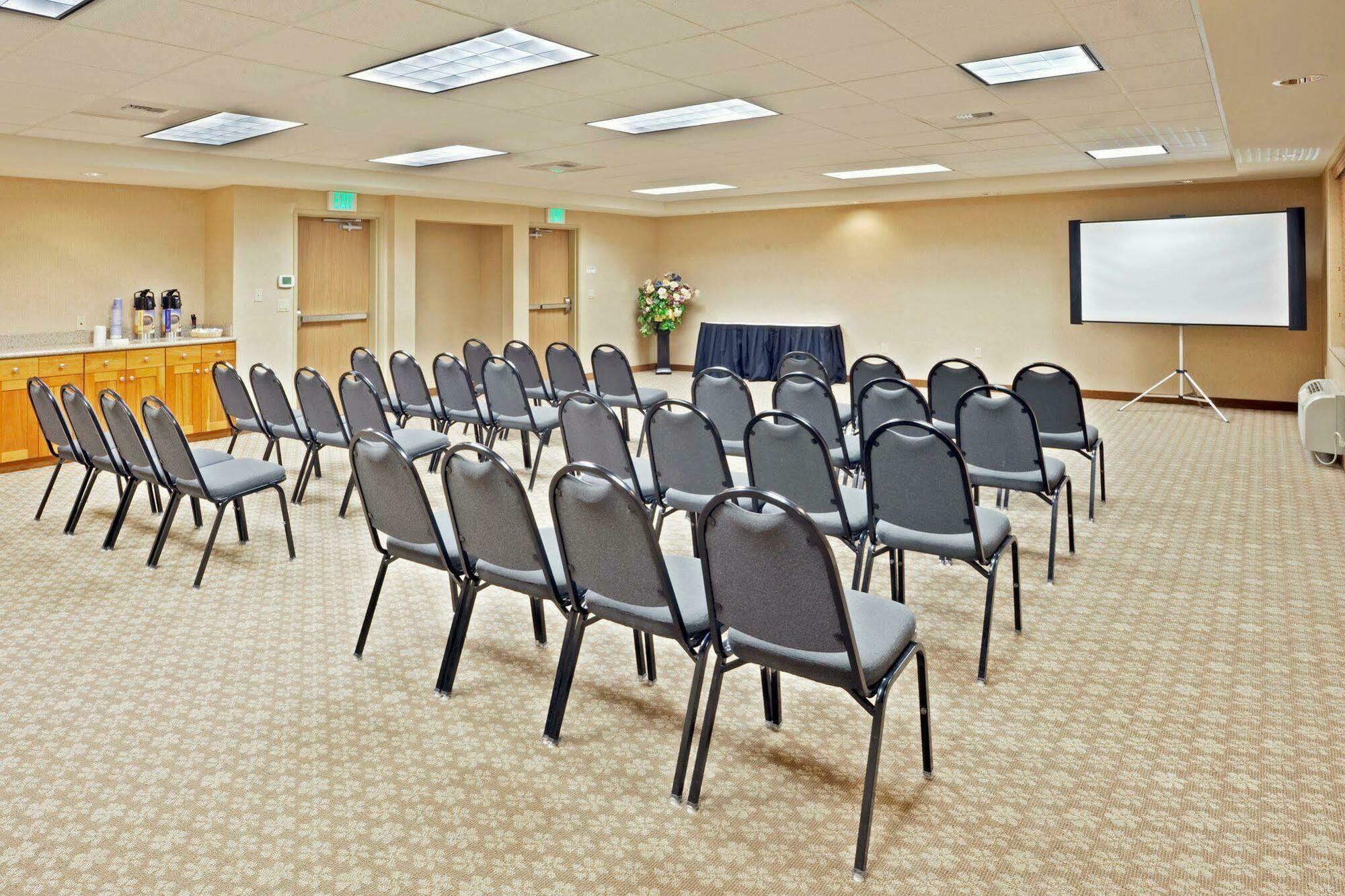 Holiday Inn Express & Suites Lacey - Olympia By Ihg Eksteriør billede